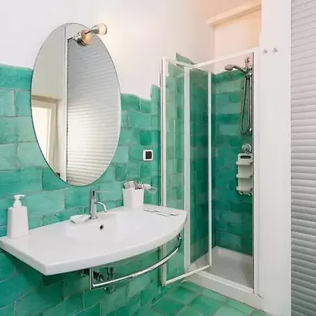 Adelberga فندق مبيت وإفطار ساليرنو